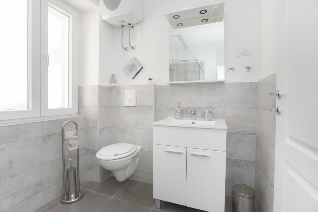 Aurum Apartment Шибеник Экстерьер фото